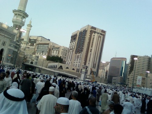 Enroute Haram Roof.JPG Enroute Haram Roof.JPG
