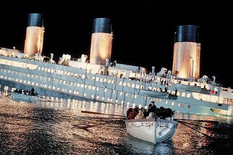 TITANICSINKING.jpg